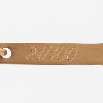 Tapio Wirkkala, riipus, "Puolikuu", 14K kultaa.