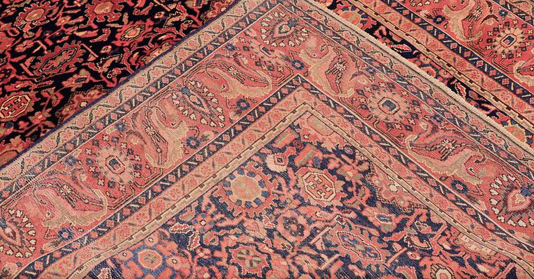 A carpet, Nanadj, ca 307 x 212 cm.