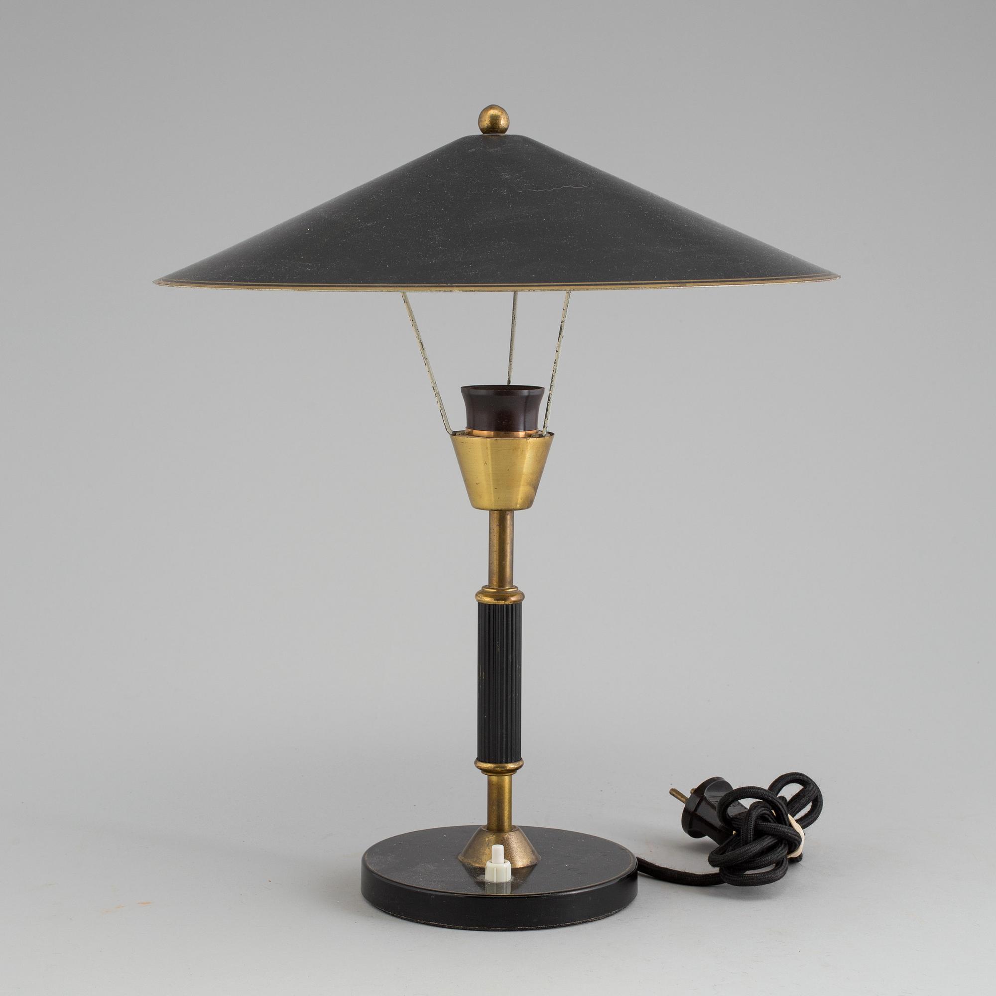 A table lamp, 1920-/30s.