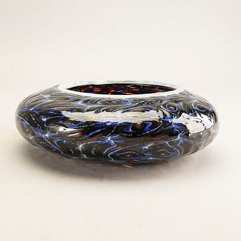 Davide Salvadore, a signed glass bowl Österlens Glashytta 2016.