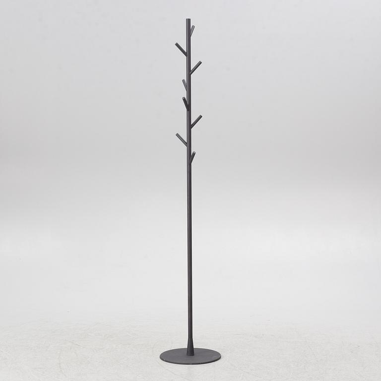 Stina Sandwall, klädhängare, "Sticks", SMD Design, samtida.