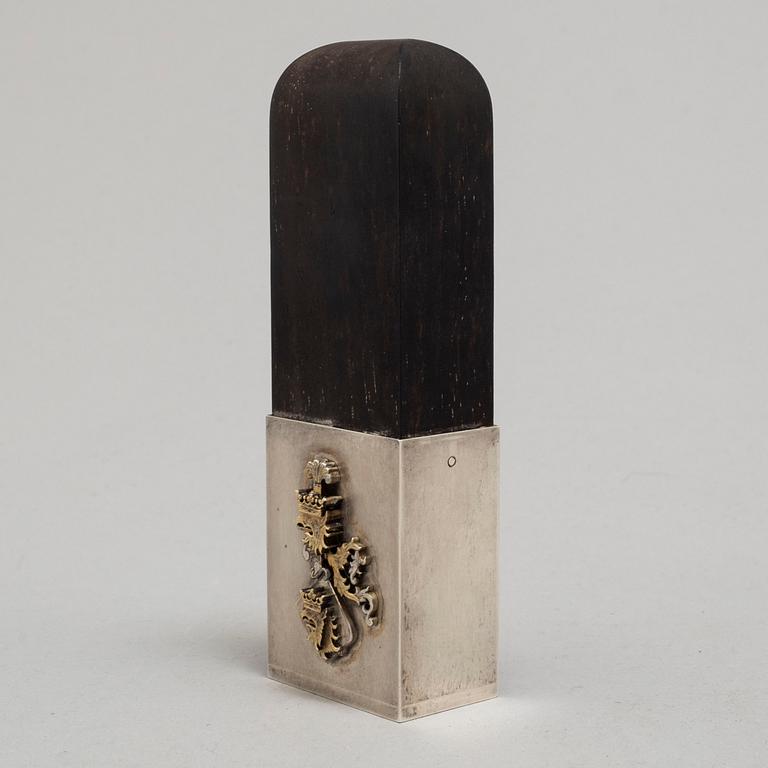 WIWEN NILSSON, sigillstämpel, sterling silver och ebenholts, Lund 1951.