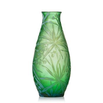 1. Gunnar G:son Wennerberg, an Art Nouveau cameo glass vase, Kosta, Sweden 1900-1902.