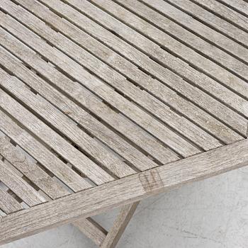 Garden furniture, 5 pieces, Viken and Kargaarden respectively, latter half of the 20th century.