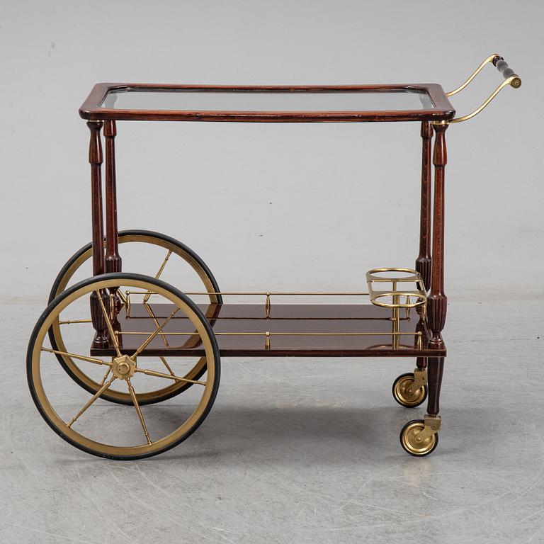 A drinks trolley, second half of the 20th Century.