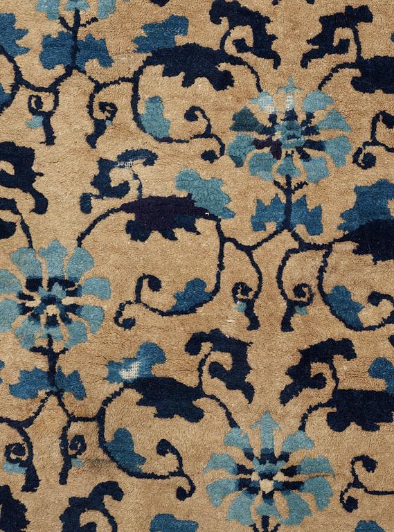 ANTIQUE CHINESE.
