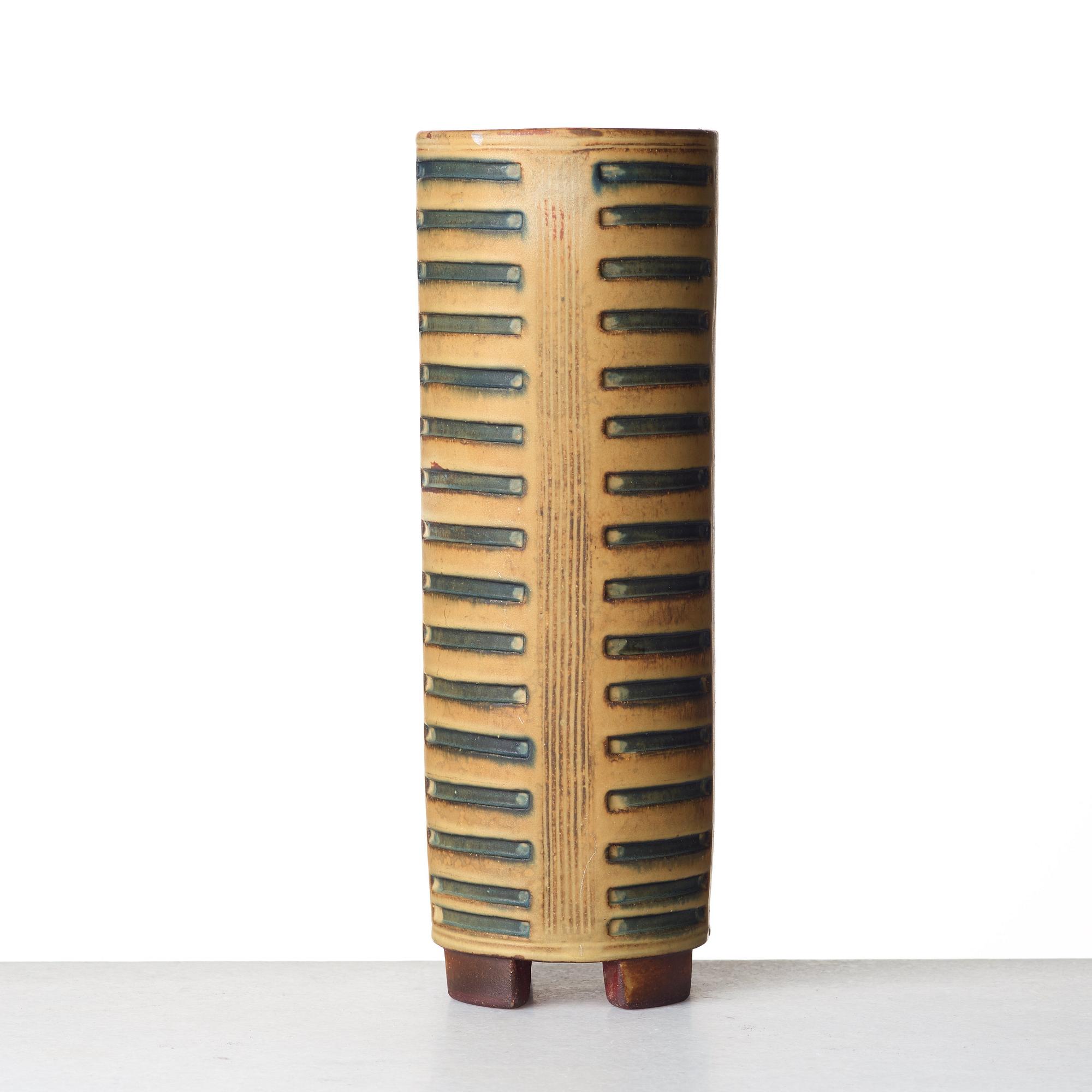 Wilhelm Kåge, a "Farsta" stoneware vase, Gustavsberg studio, Sweden 1955.