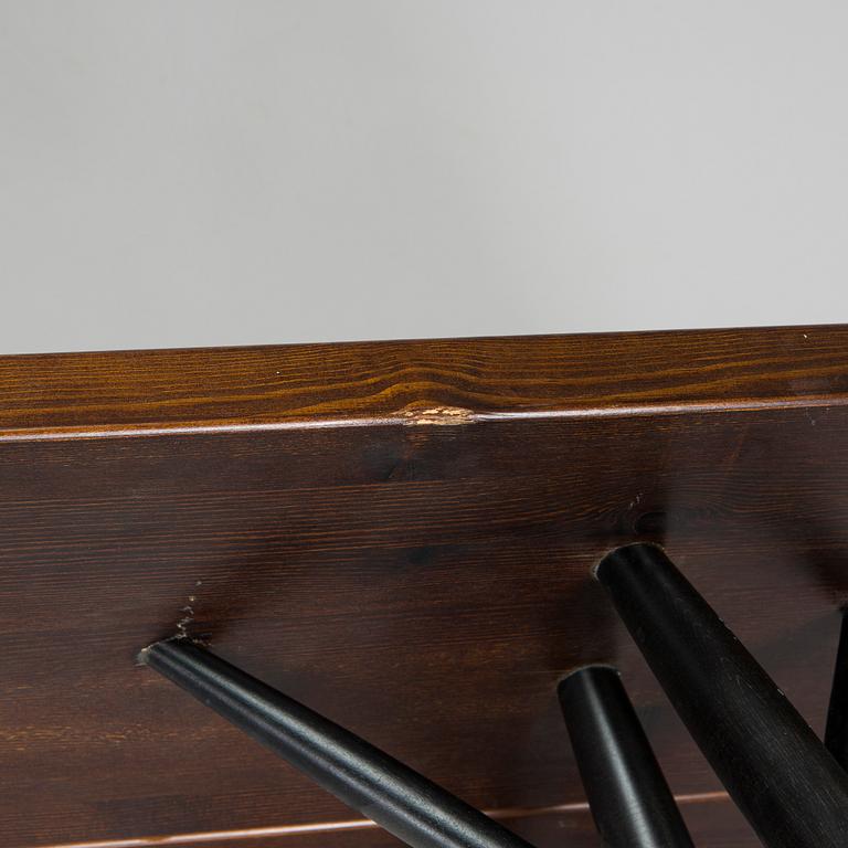 Ilmari Tapiovaara, Matbord och bänkar, 2 st "Pirkka" Aero Design Furniture Ltd 2000-tal.