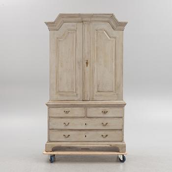 A cabinet, 18th / 19th Century.