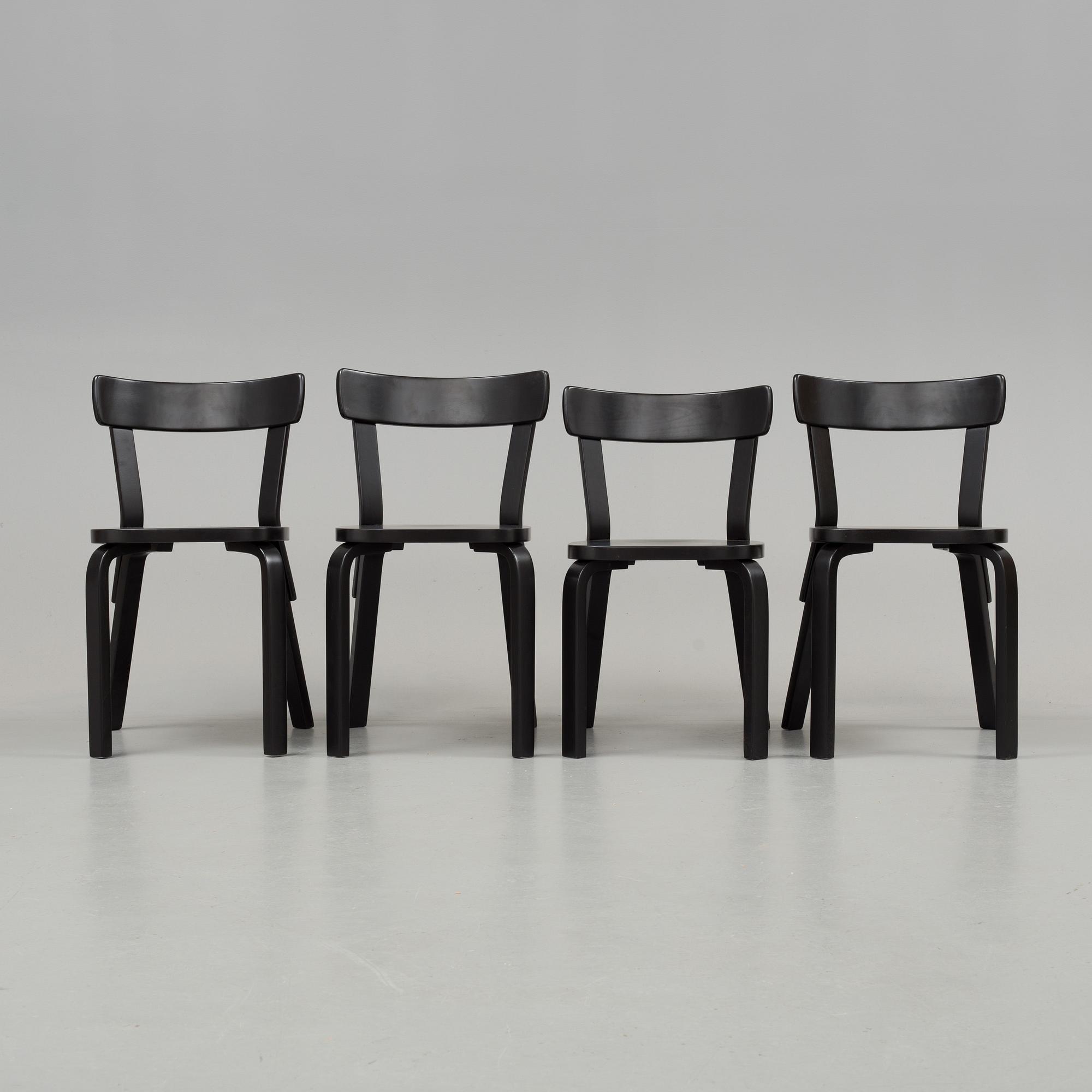 Alvar Aalto, 4 chairs and a table, probably Artek.