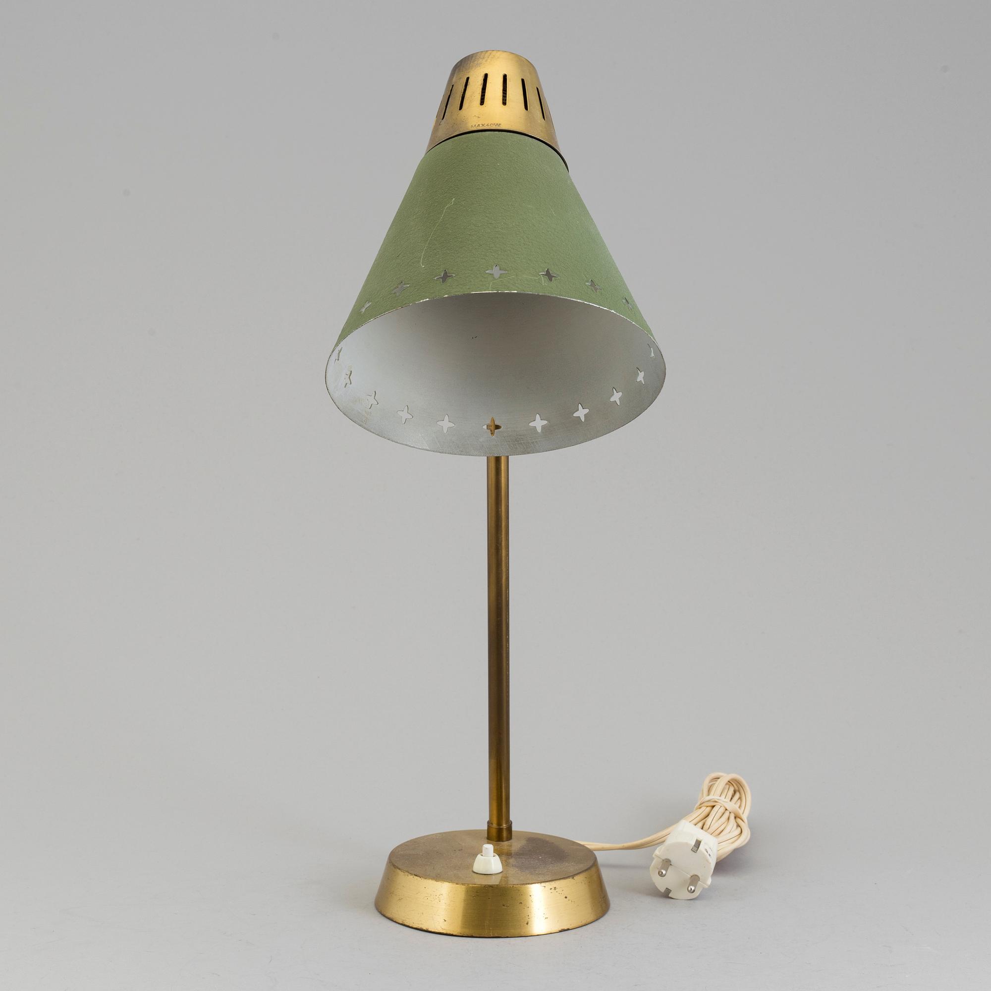A mid 20th century table lamp by Einar Bäckström.
