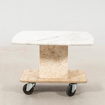 Coffee table/side table, late 20th/early 21st century.