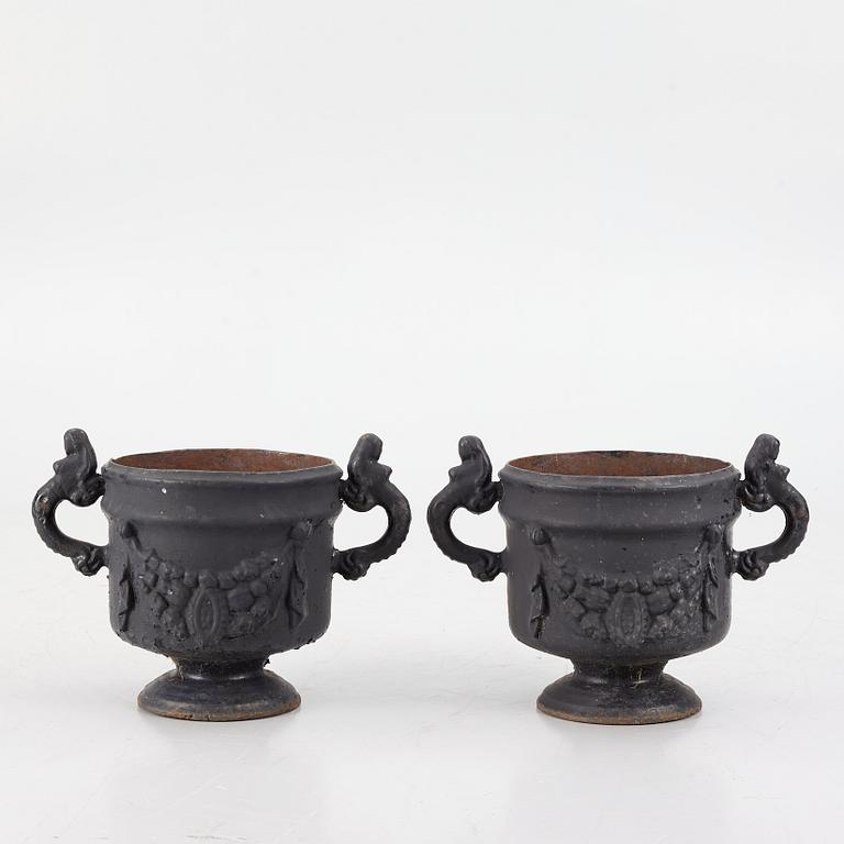 A pair of garden urns, Stavsjö Bruk, 20th century.