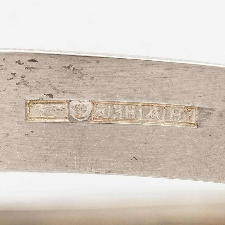 Elis Kauppi, A sterling silver bracelet with a tiger eye. Kupittaan Kulta, Turku 1961.