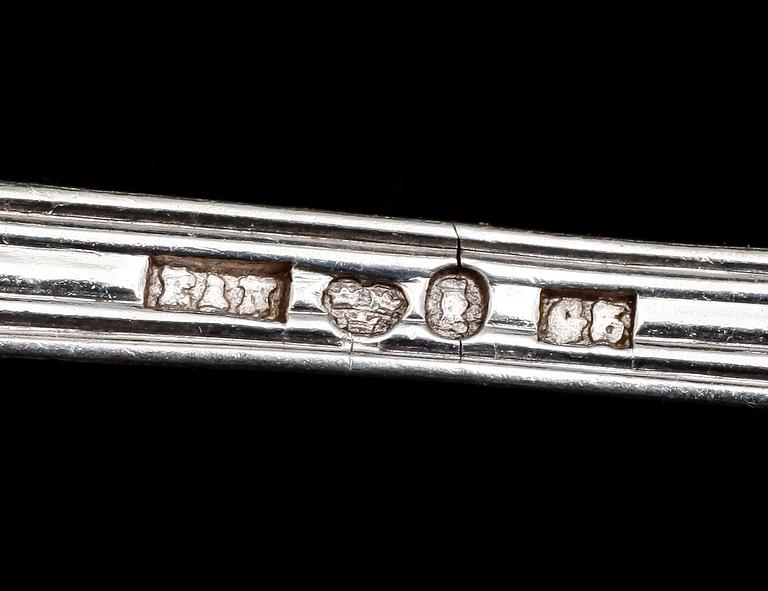 TESKEDAR, 8 st, silver, 1800-/1900-tal. Vikt ca 154 g.