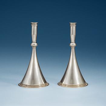659. A pair of Wiwen NIlsson sterling candlesticks, Lund 1939.
