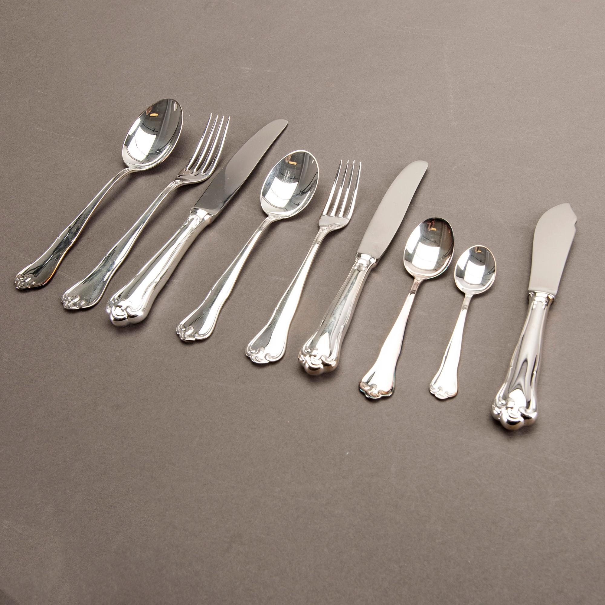 A Swedish 20th century set of 99 silver cutlery mark of Mema Linköping 1982, weight including cartoons 3140 gr.