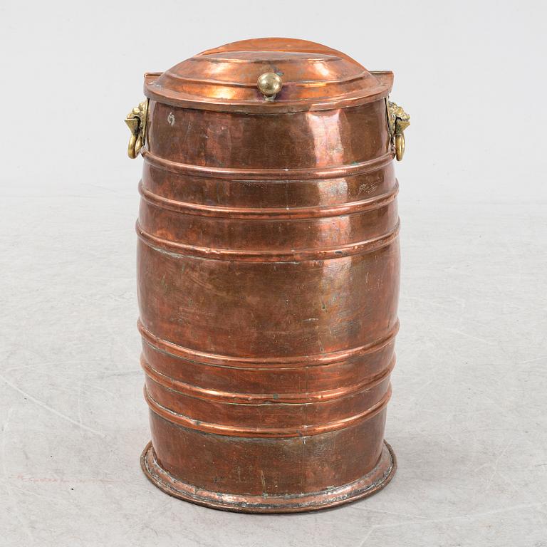 Vattentunna, koppar, 1800-tal.