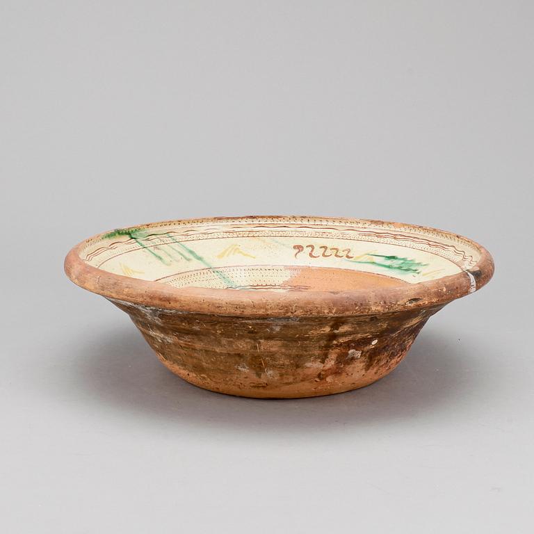 SKÅLFAT. Lergods. Allmoge, enligt uppgift Hälsingland, 1800-tal.