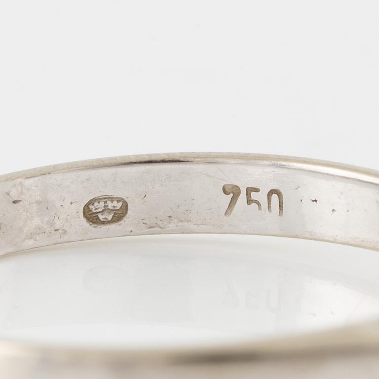 Ring, 18K vitguld med briljantslipad diamant 0.45 ct.