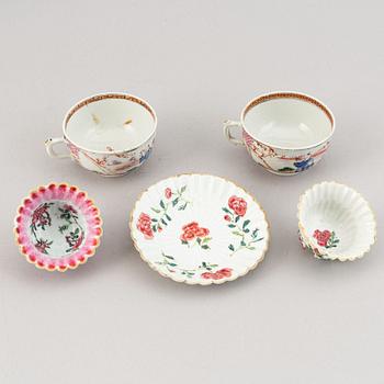 A group of famille rose porcelain, Qing dynasty, 18th Century. (pieces).