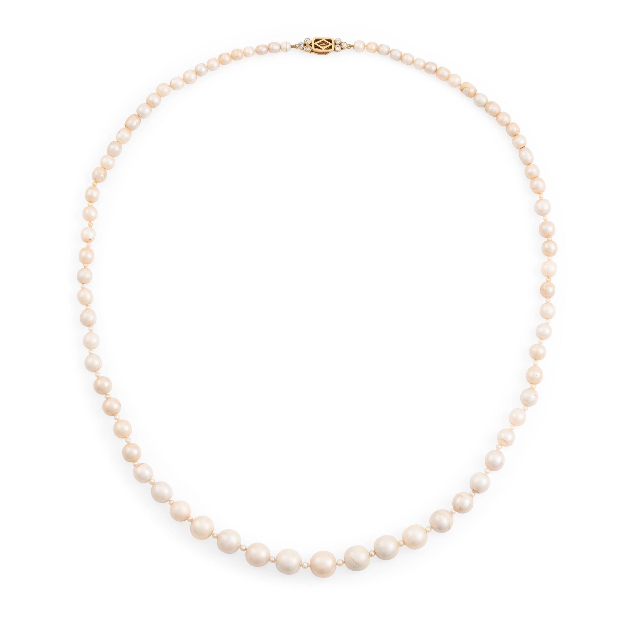A pearl necklace.