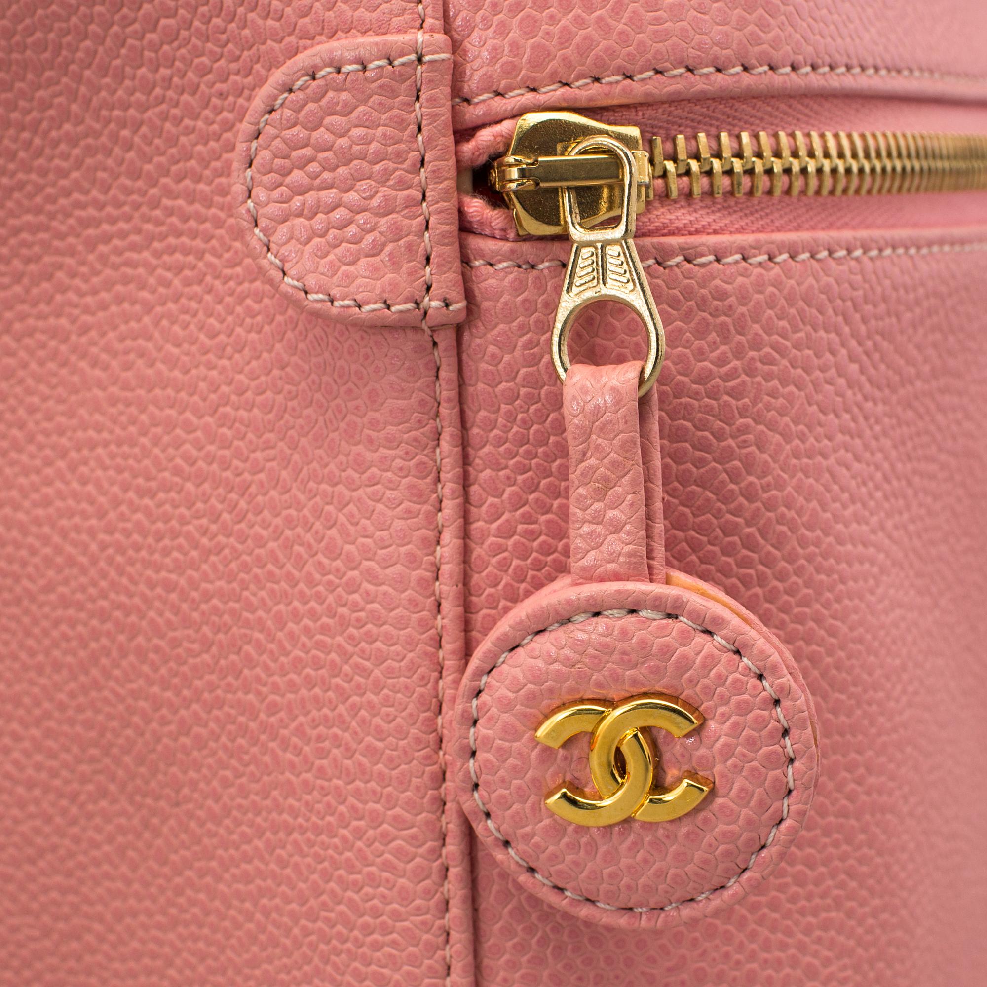 VANITY CASE, Chanel.