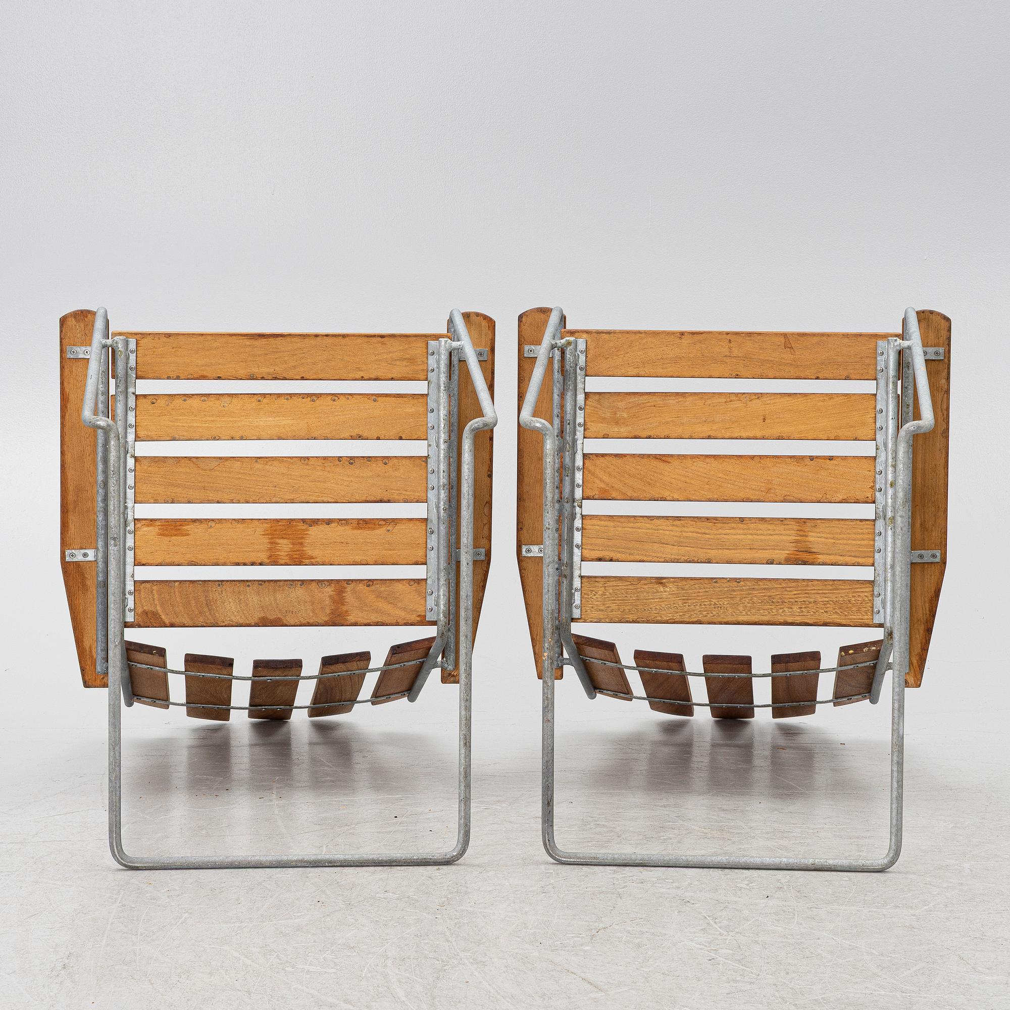A pair od 'A3' sun loungers, Grythyttan.