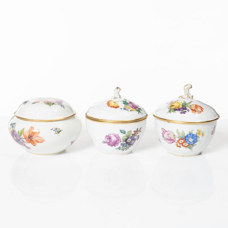 Royal Copenhagen, 13 pieces of a service, 'Saxon Flower', Denmark, 1889-1973.