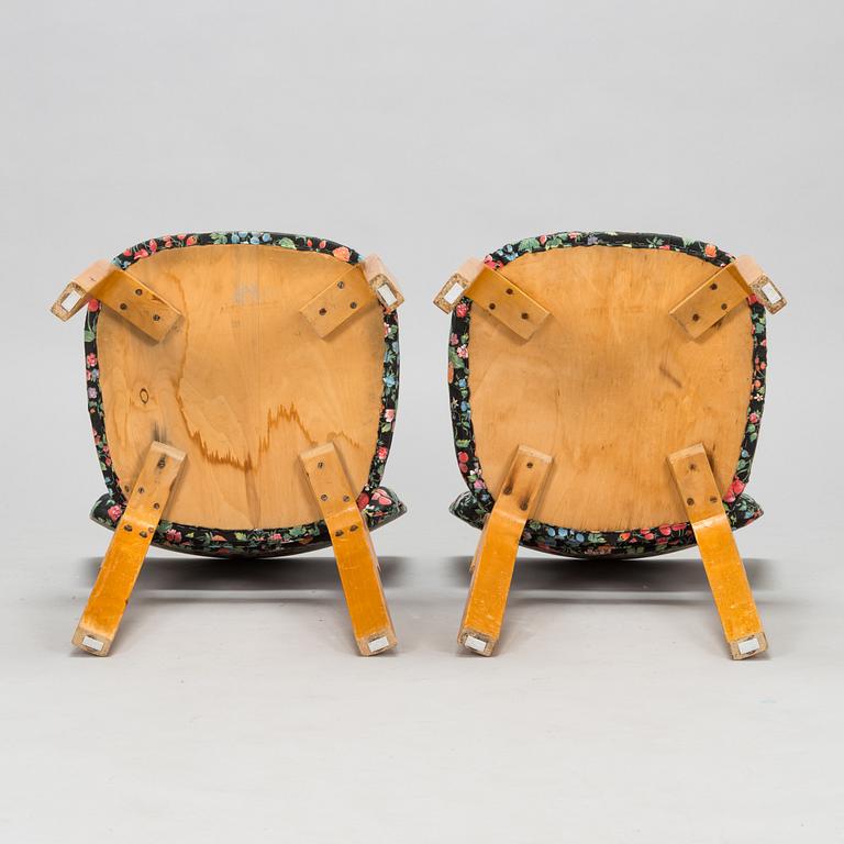 Alvar Aalto, stolar, 4 st, "62", O.Y. Huonekalu- ja Rakennustyötehdas A.B. 1900-talets mitt.