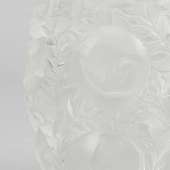 RENÉ LALIQUE, a signed Bagaelle vase.