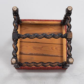 A set of four Baroque style chairs, 20th Century.