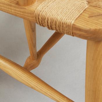 HANS J WEGNER, karmstol "Peacock chair", Johannes Hansen, Danmark.