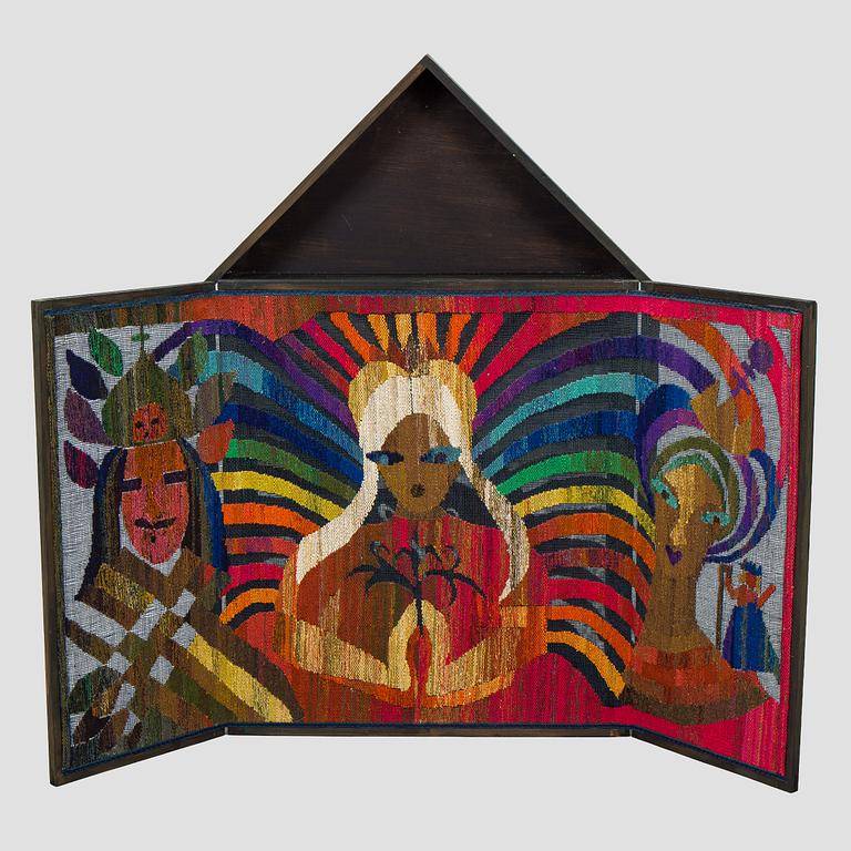 Oili Mäki, a tapestry, "Heavenly guardians".