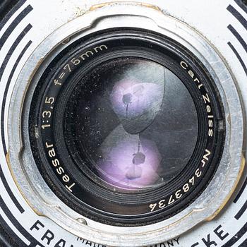 Mellanformatskamera, Rolleiflex, med väska och tillbehör, Franke & Heidecke, 1900-talets mitt, Tyskland.