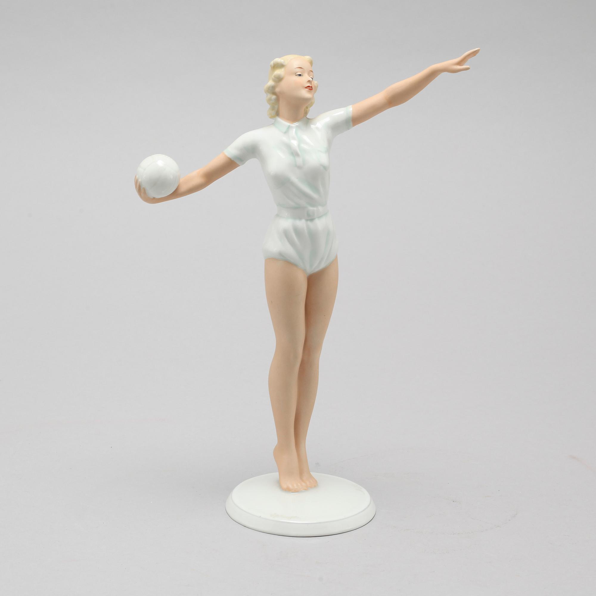 A porcelain figurine by Schaubach Kunst, Germany, 1926-1953.