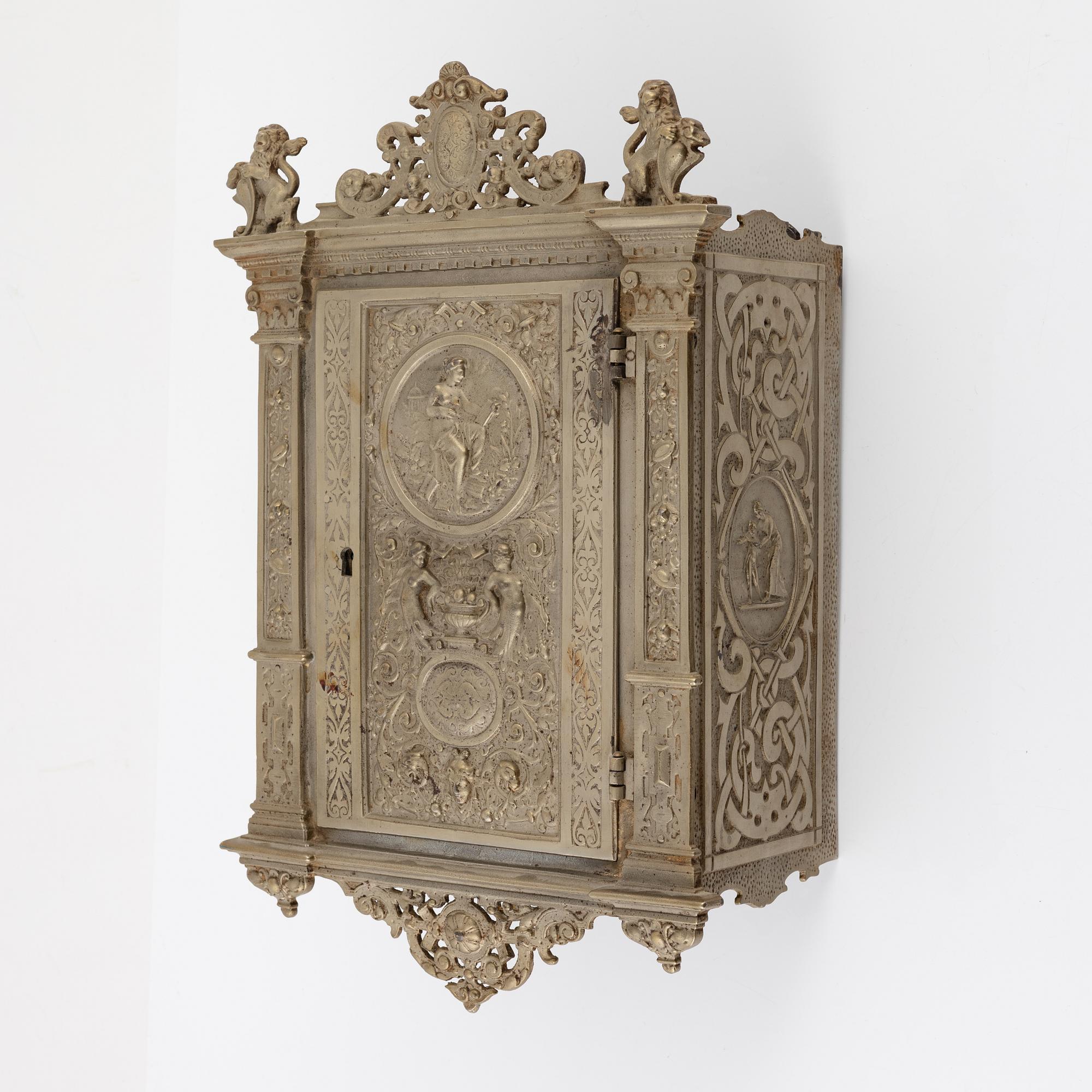 A meal wall cabinet, late 19th century.