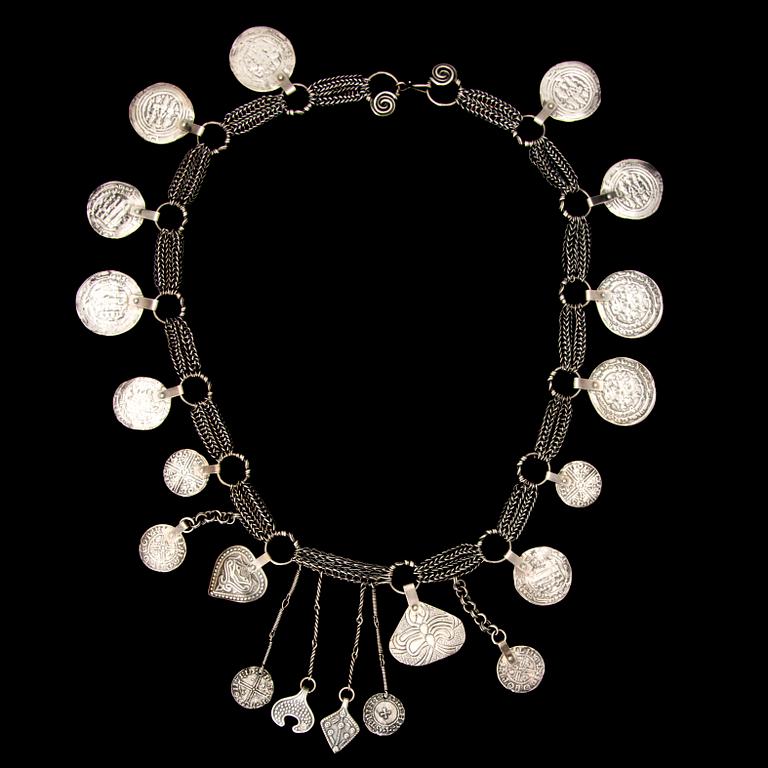 A KALEVALA KORU ANNIVERSARY NECKLACE, 150 years, silver, 1985.