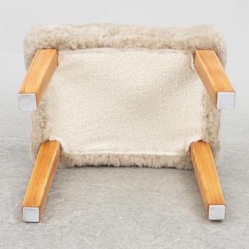 A stool, later part of the 20th century.