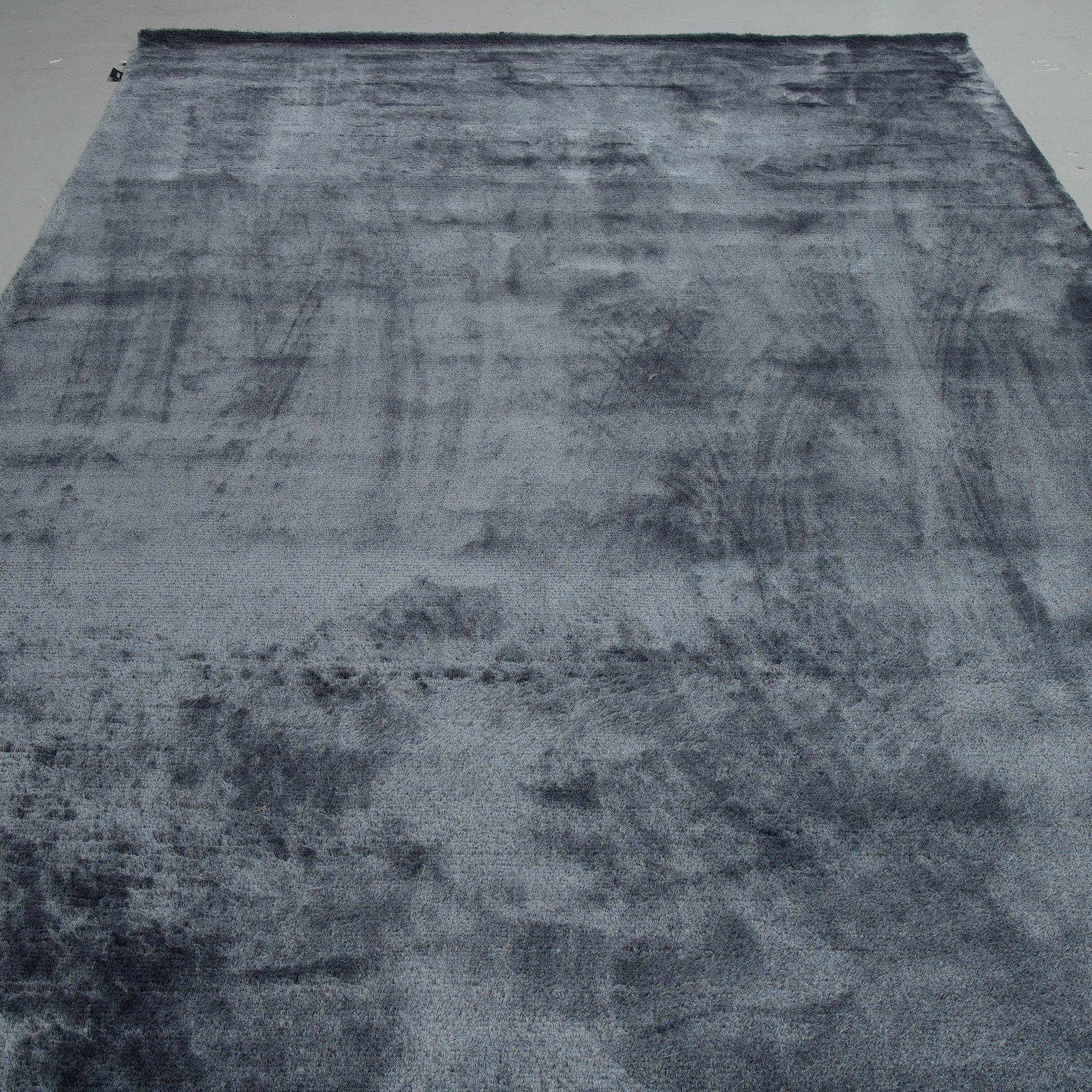 A carpet, "Salsa mix 28" JOV, Belgium, ca 356 x 200 cm.