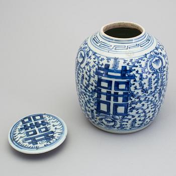 KRUS, porslin, Kina 1800-tal.