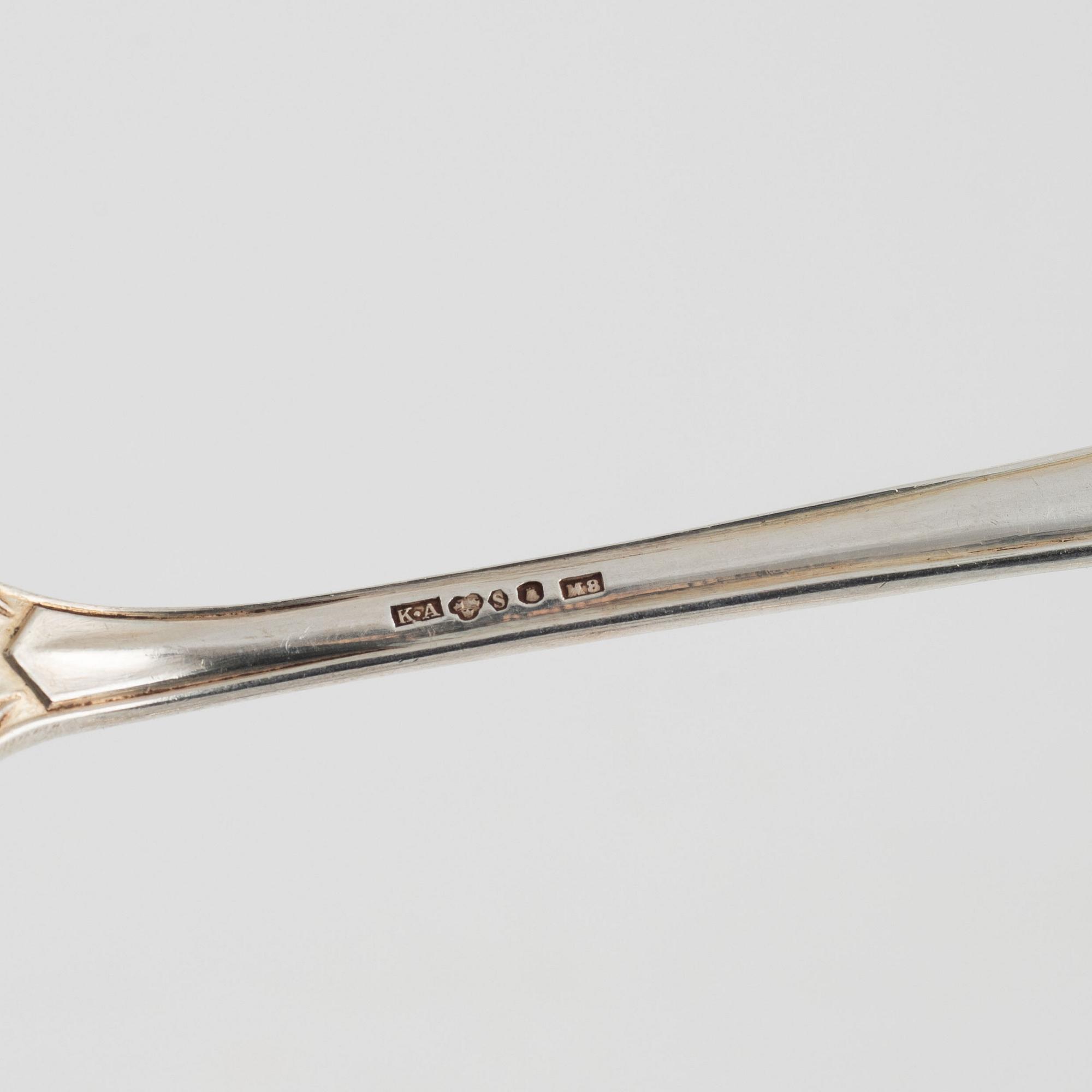 Bestickservis, 41 delar, silver, övervägande Gustaf Möllenborg och K. Anderson, Stockholm bl.a. 1912.