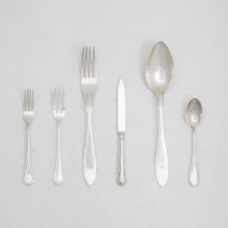 29 pieces of silver cutlery, including Chippendale and Svensk Spets, GAB among others, 20th century.