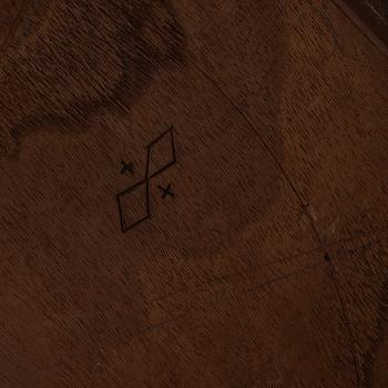 Rökbord, Orientalisk, 1900-tal.