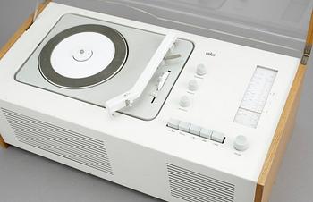 RADIOGRAMMOFON, "SK 61 S", modellen formgiven av Hans Gugelot & Dieter Rams 1956 för Braun AG, Tyskland.