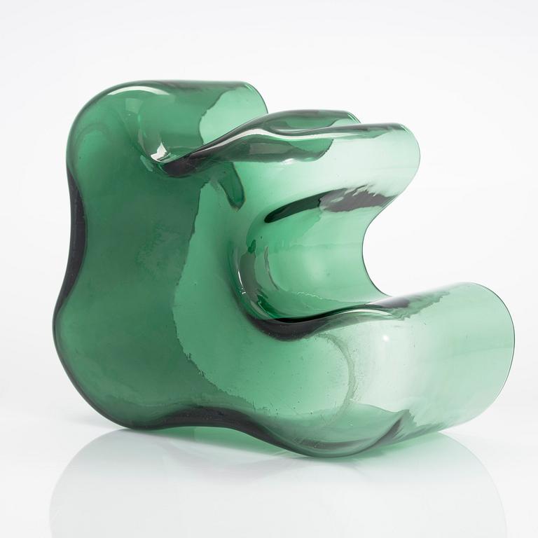 Alvar Aalto, A '9749' vase signed A. Aalto -37 Karhula.