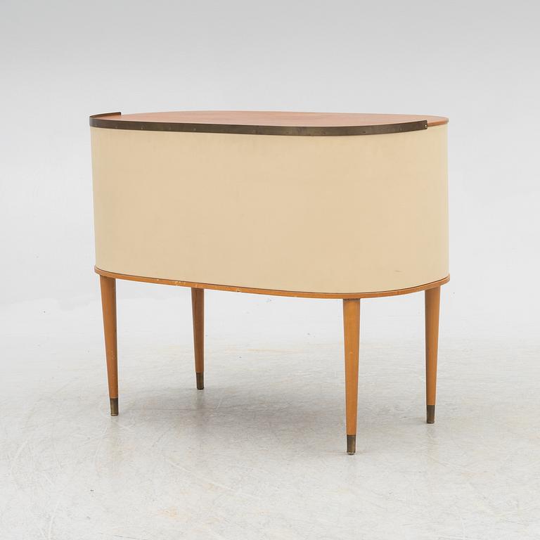 Halvdan Pettersson, a Swedish Modern dresser, Tibro Möbelfanrik, 1950's.