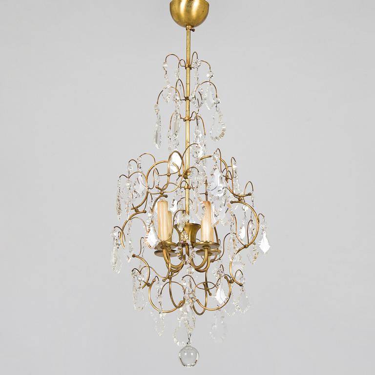 Paavo Tynell, a mid-20th century chandelier for Idman.