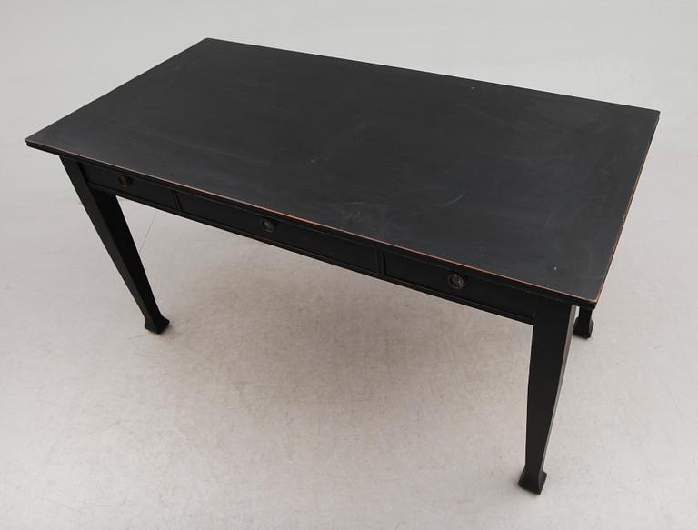SKRIVBORD, 1900-talets första hälft.