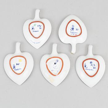 Stig Lindberg, five earthenware dishes, Gustavsberg studio.